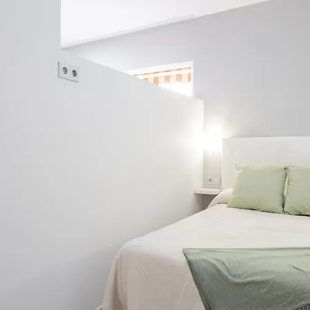 Cubo's Benalbeach Sea View & Terrace Apartment Benalmádena